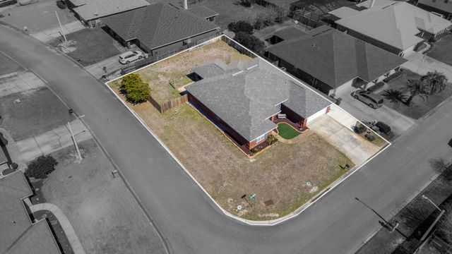 9412 Pouder Lane, Navarre, FL 32566