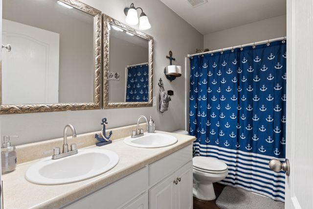 9412 Pouder Lane, Navarre, FL 32566