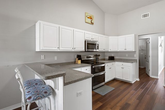 9412 Pouder Lane, Navarre, FL 32566