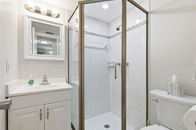 801 83RD AVENUE N 510, St Petersburg, FL 33702