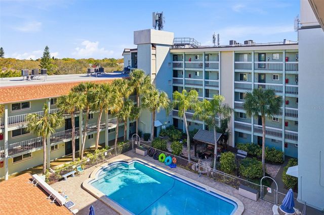 801 83RD AVENUE N 510, St Petersburg, FL 33702