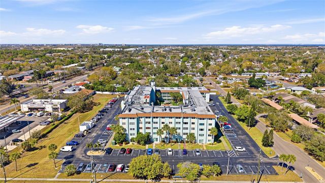 801 83RD AVENUE N 510, St Petersburg, FL 33702