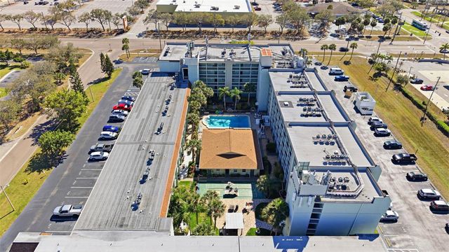 801 83RD AVENUE N 510, St Petersburg, FL 33702