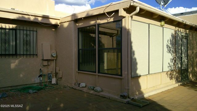 352 E Paseo Verde, Green Valley, AZ 85614