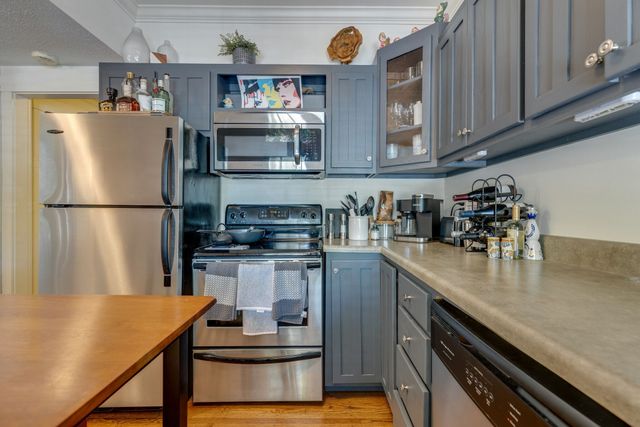 1711 18th Ave S Apt B2, Nashville, TN 37212