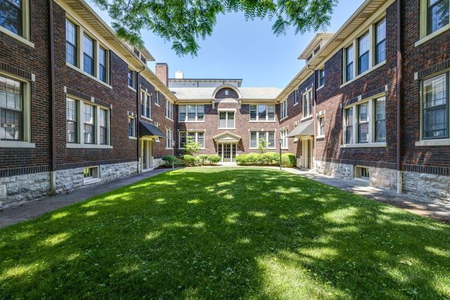 1711 18th Ave S Apt B2, Nashville, TN 37212