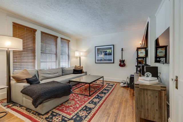 1711 18th Ave S Apt B2, Nashville, TN 37212