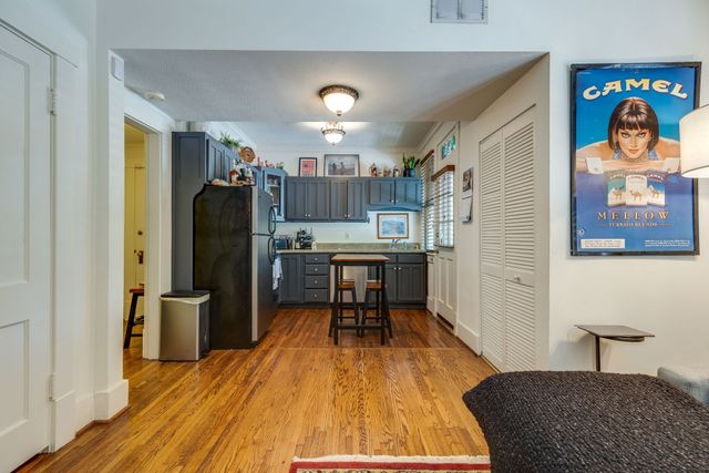 1711 18th Ave S Apt B2, Nashville, TN 37212