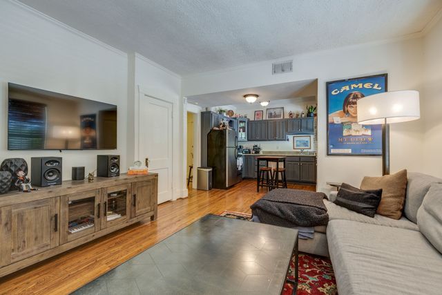 1711 18th Ave S Apt B2, Nashville, TN 37212