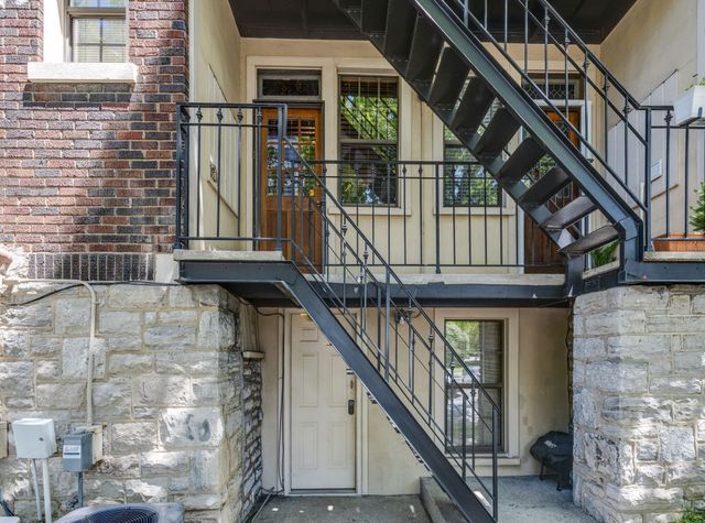 1711 18th Ave S Apt B2, Nashville, TN 37212