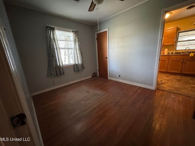 106 Rosemary Avenue, Long Beach, MS 39560