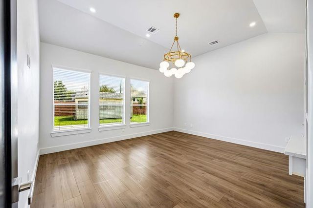 2401 Fastwater Creek Court, Pearland, TX 77584