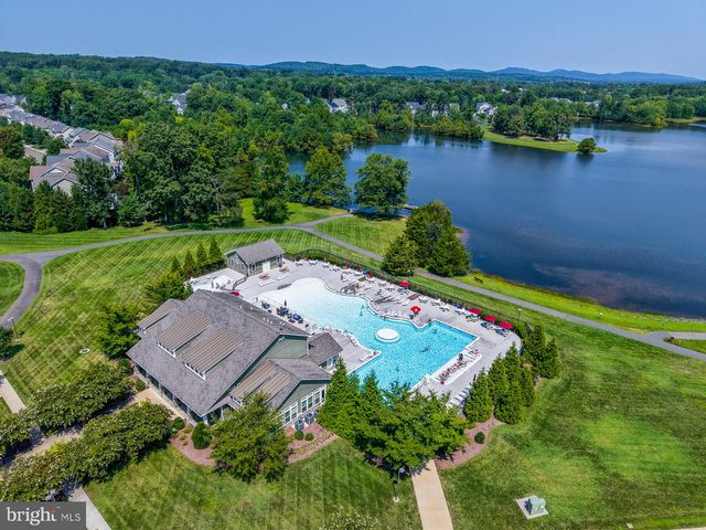 7471 LAKE WILLOW CT, Warrenton, VA 20187