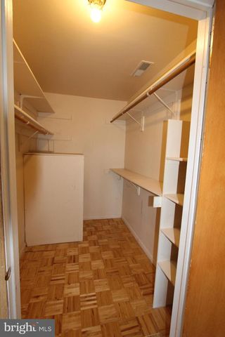 4812 RAVENS CREST DR, Plainsboro, NJ 08536