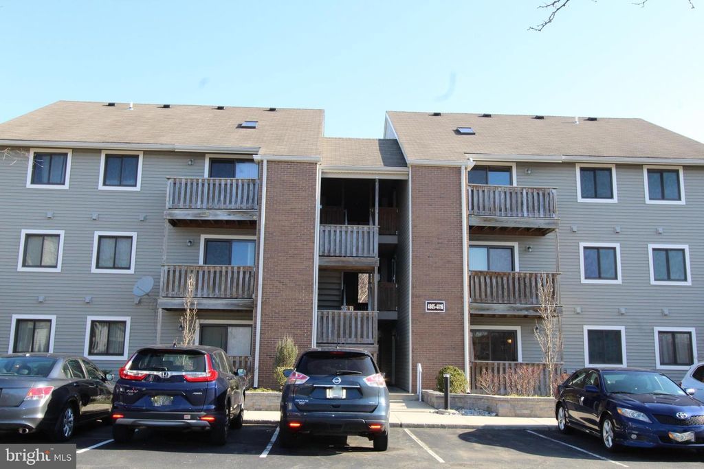 4812 RAVENS CREST DR, Plainsboro, NJ 08536