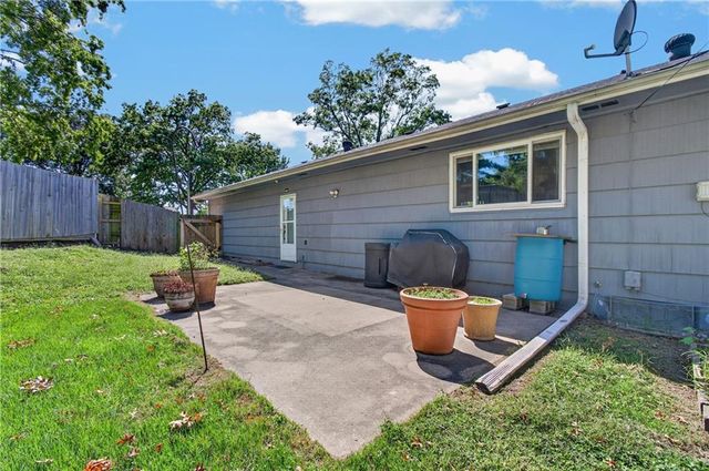 11415 Myrtle Avenue, Kansas City, MO 64137