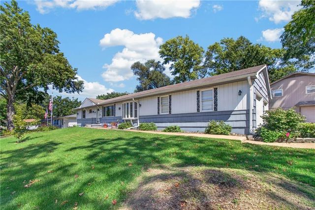 11415 Myrtle Avenue, Kansas City, MO 64137