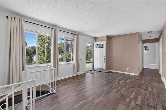 11415 Myrtle Avenue, Kansas City, MO 64137