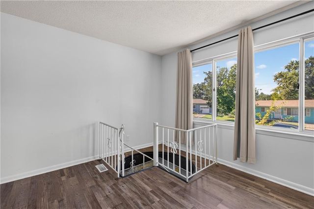 11415 Myrtle Avenue, Kansas City, MO 64137