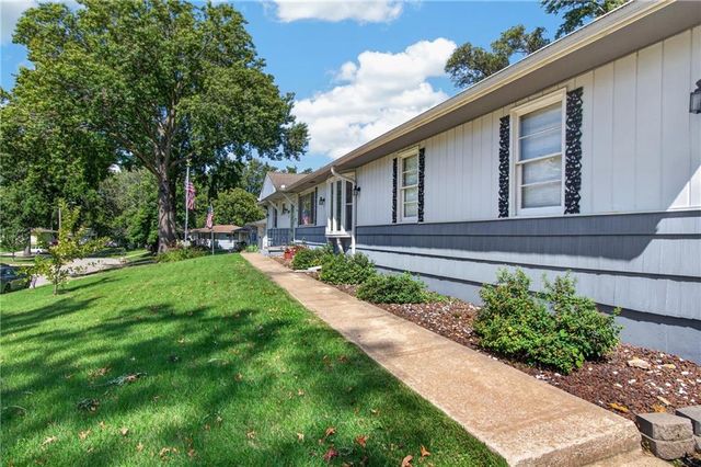 11415 Myrtle Avenue, Kansas City, MO 64137