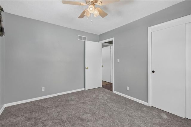 11415 Myrtle Avenue, Kansas City, MO 64137