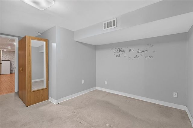 11415 Myrtle Avenue, Kansas City, MO 64137