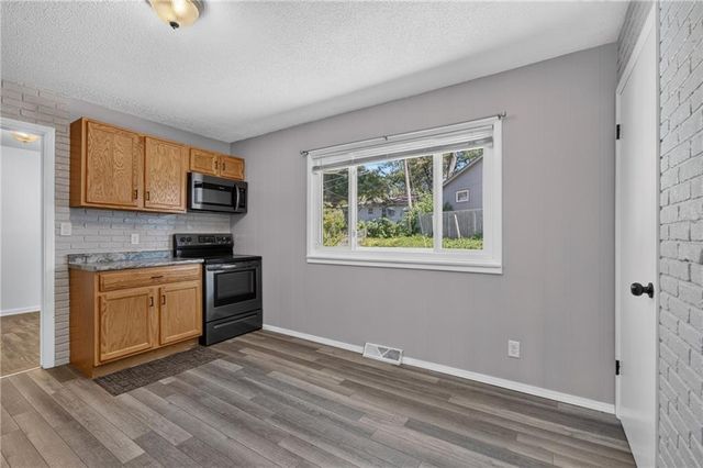 11415 Myrtle Avenue, Kansas City, MO 64137