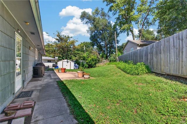 11415 Myrtle Avenue, Kansas City, MO 64137