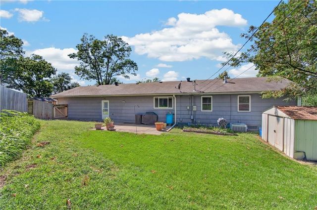 11415 Myrtle Avenue, Kansas City, MO 64137