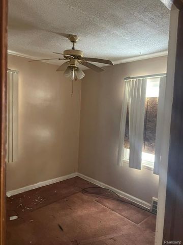 11443 Somerset Avenue, Detroit, MI 48224