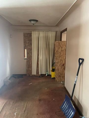 11443 Somerset Avenue, Detroit, MI 48224