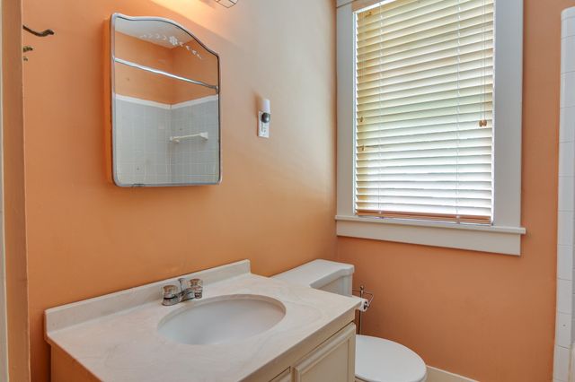 4042 GOODLETT CV, Memphis, TN 38111