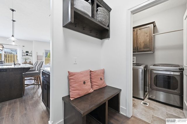 11604 S 110th Avenue, Papillion, NE 68046