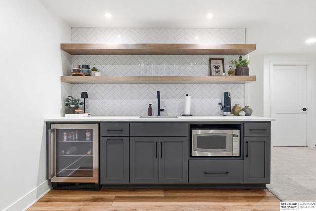 11604 S 110th Avenue, Papillion, NE 68046