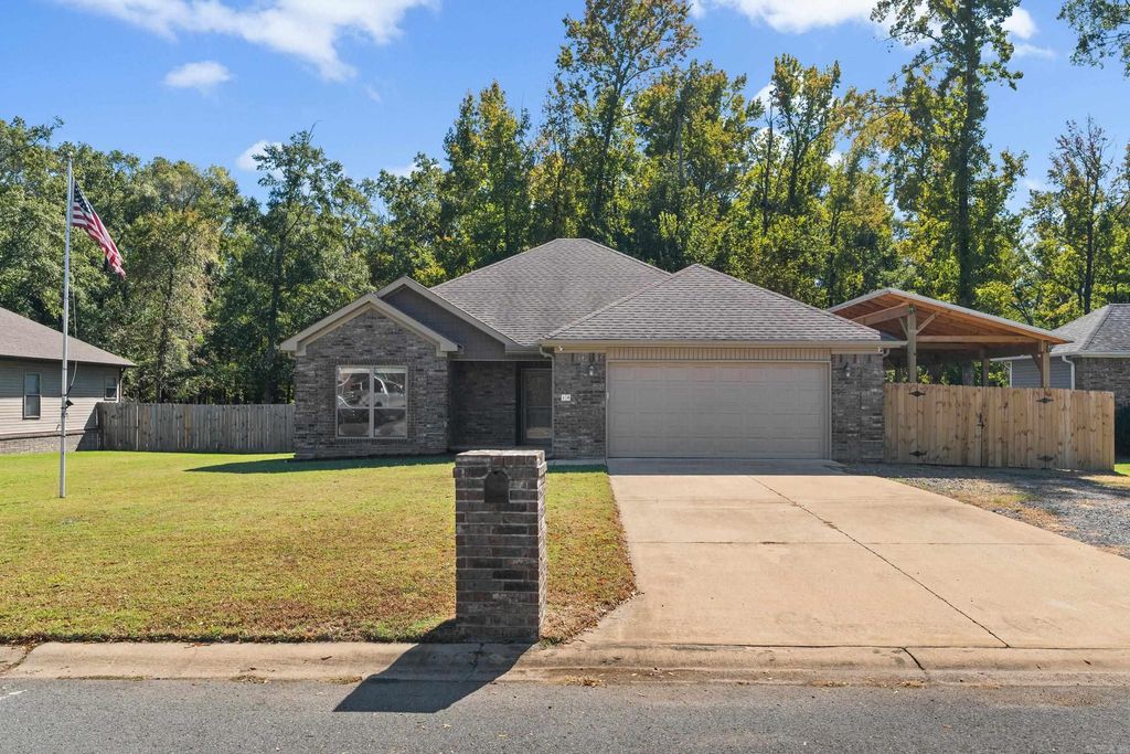 14 Cambridge Ln, Cabot, AR 72023