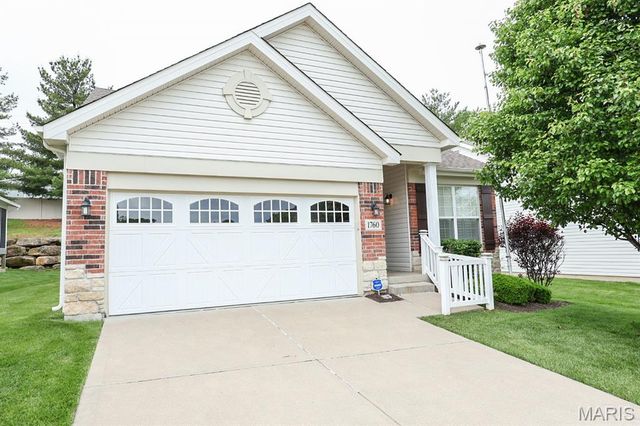 1760 Waterfall Drive, St Charles, MO 63303