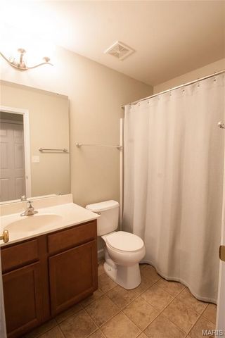 1760 Waterfall Drive, St Charles, MO 63303