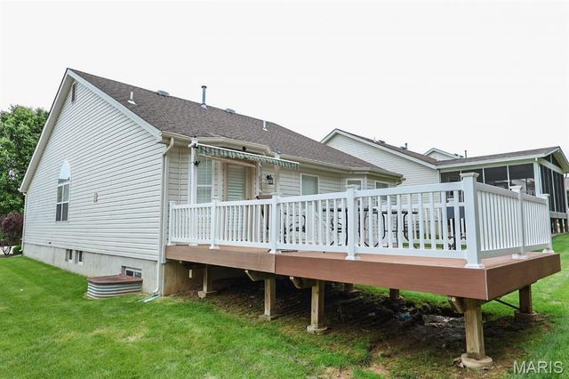 1760 Waterfall Drive, St Charles, MO 63303
