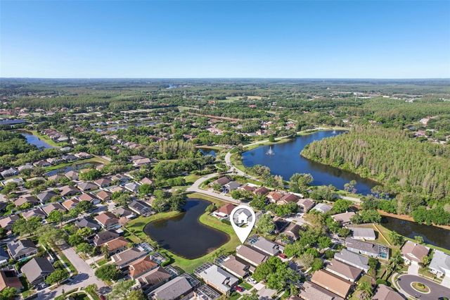 19329 GARDEN QUILT CIRCLE, Lutz, FL 33558