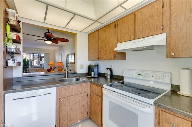 6300 S Pointe BLVD # 211, Fort Myers, FL 33919