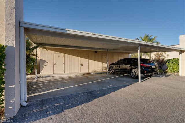 6300 S Pointe BLVD # 211, Fort Myers, FL 33919