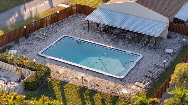 6300 S Pointe BLVD # 211, Fort Myers, FL 33919