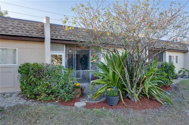 6300 S Pointe BLVD # 211, Fort Myers, FL 33919