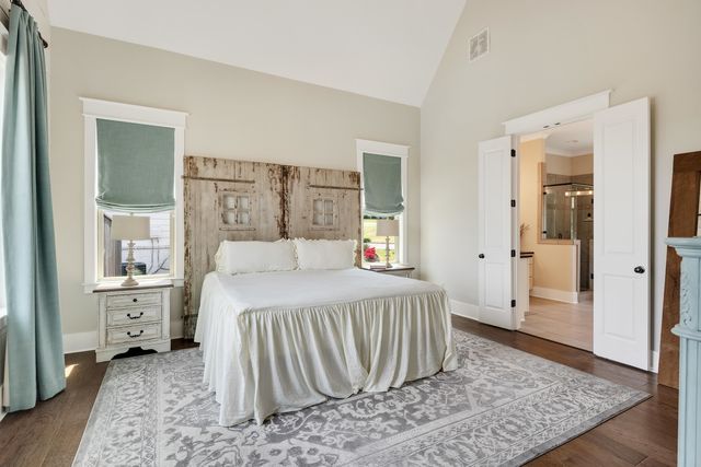 1080 GREENBRIER LAKES DR N, Piperton, TN 38017