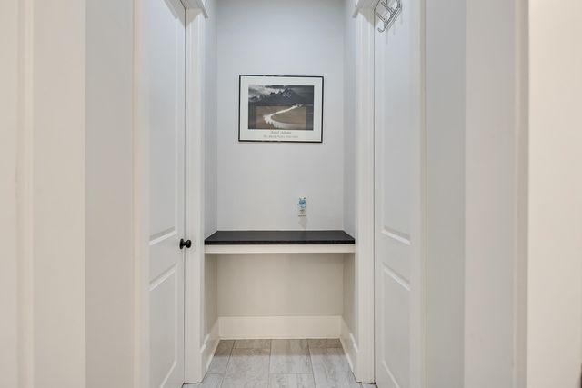 1080 GREENBRIER LAKES DR N, Piperton, TN 38017