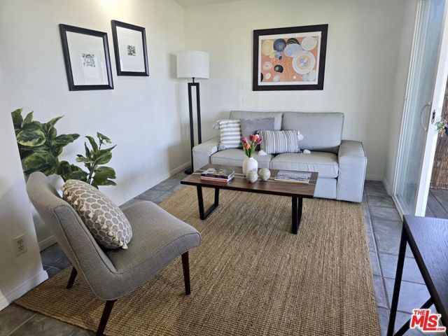 11689 Picturesque Drive, Studio City (los Angeles), CA 91604