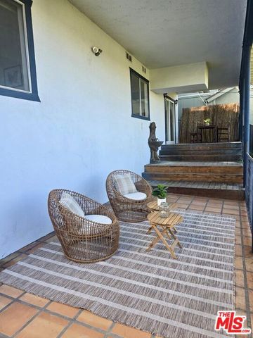 11689 Picturesque Drive, Studio City (los Angeles), CA 91604