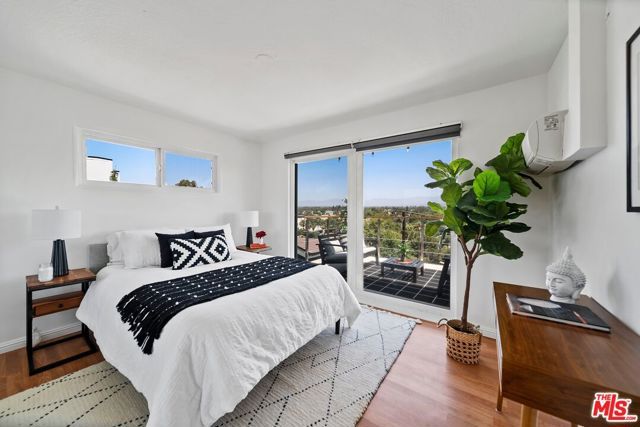 11689 Picturesque Drive, Studio City (los Angeles), CA 91604