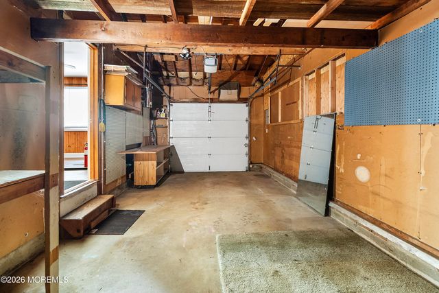 21 Murdock Place, Jackson, NJ 08527