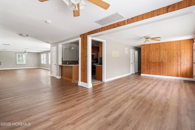 21 Murdock Place, Jackson, NJ 08527